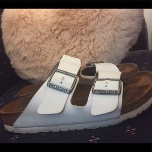 White Birkenstock’s